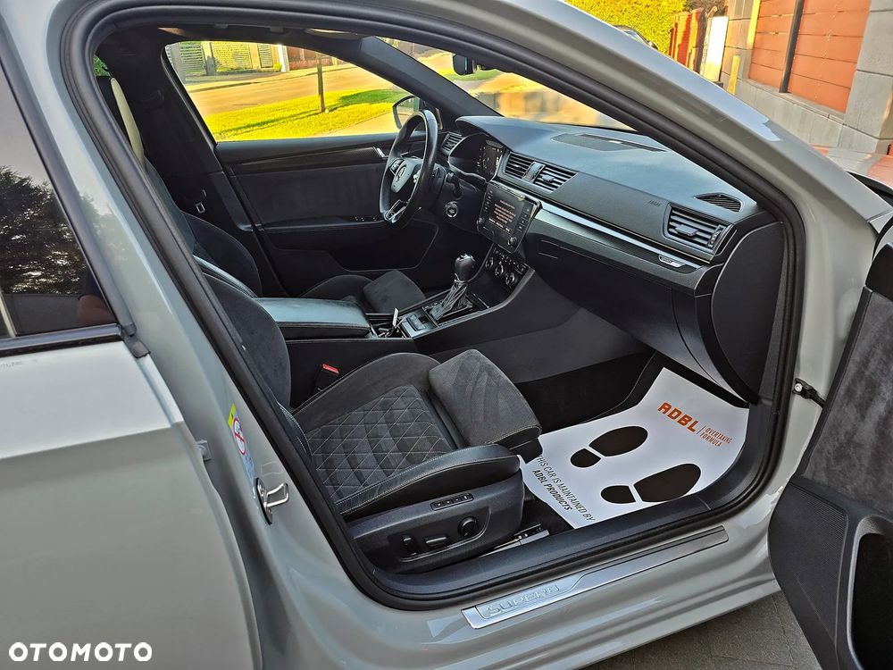 Skoda Superb 2.0 TDI 4x4 DSG Sportline - 21