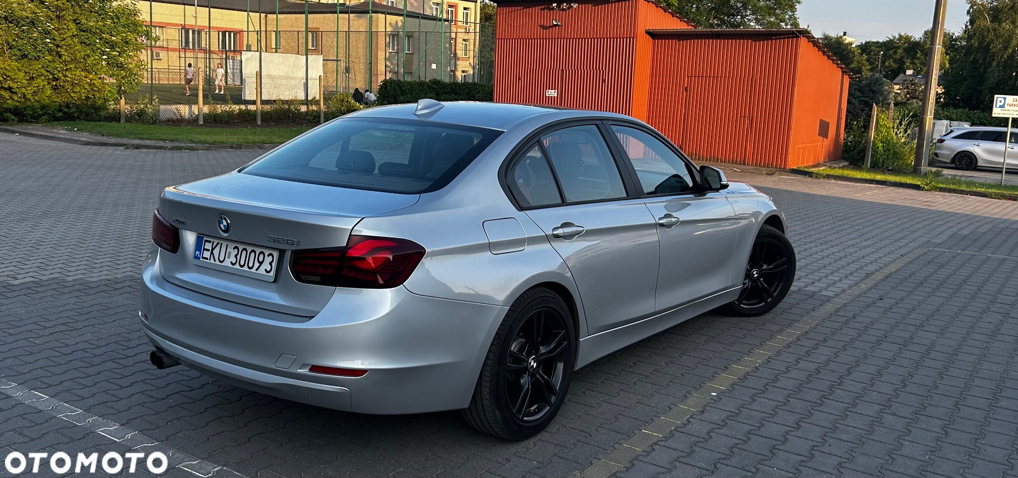 BMW Seria 3 328i xDrive - 4
