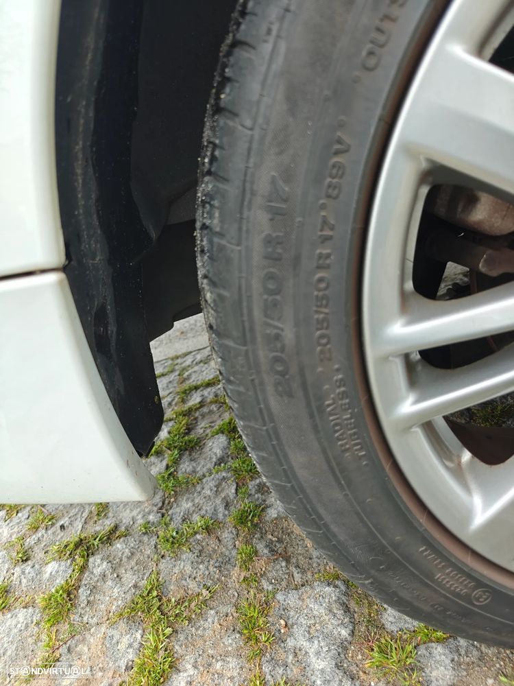 Renault Mégane Sport Tourer 1.5 dCi GT Line CO2 Champion - 14