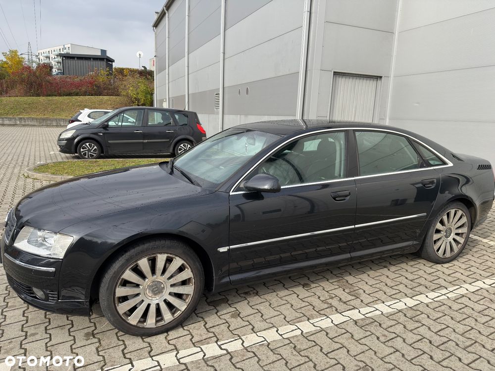 Audi A8 4.2 Quattro - 4