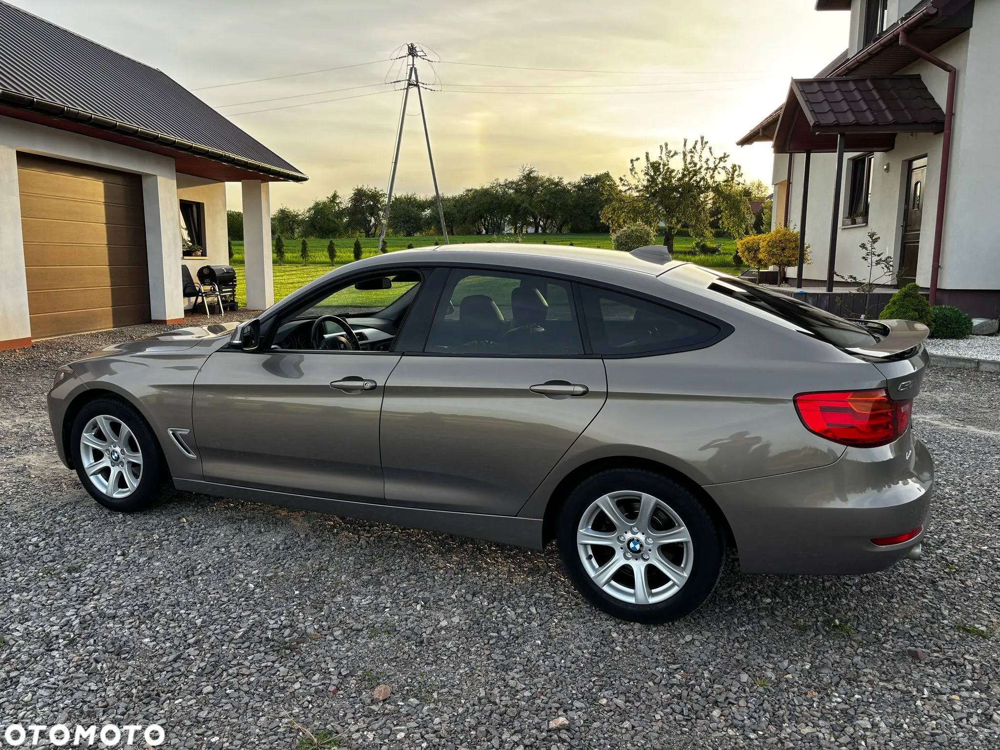 BMW 3GT 318d GT Sport Line - 4