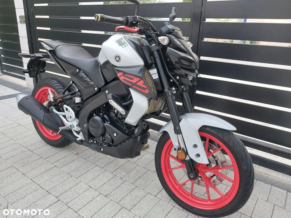 Yamaha MT - 2