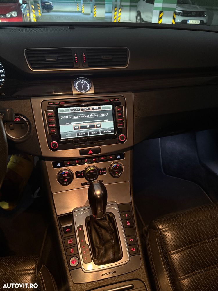 Volkswagen Passat CC 2.0 TDI DSG 4Motion BMT - 15