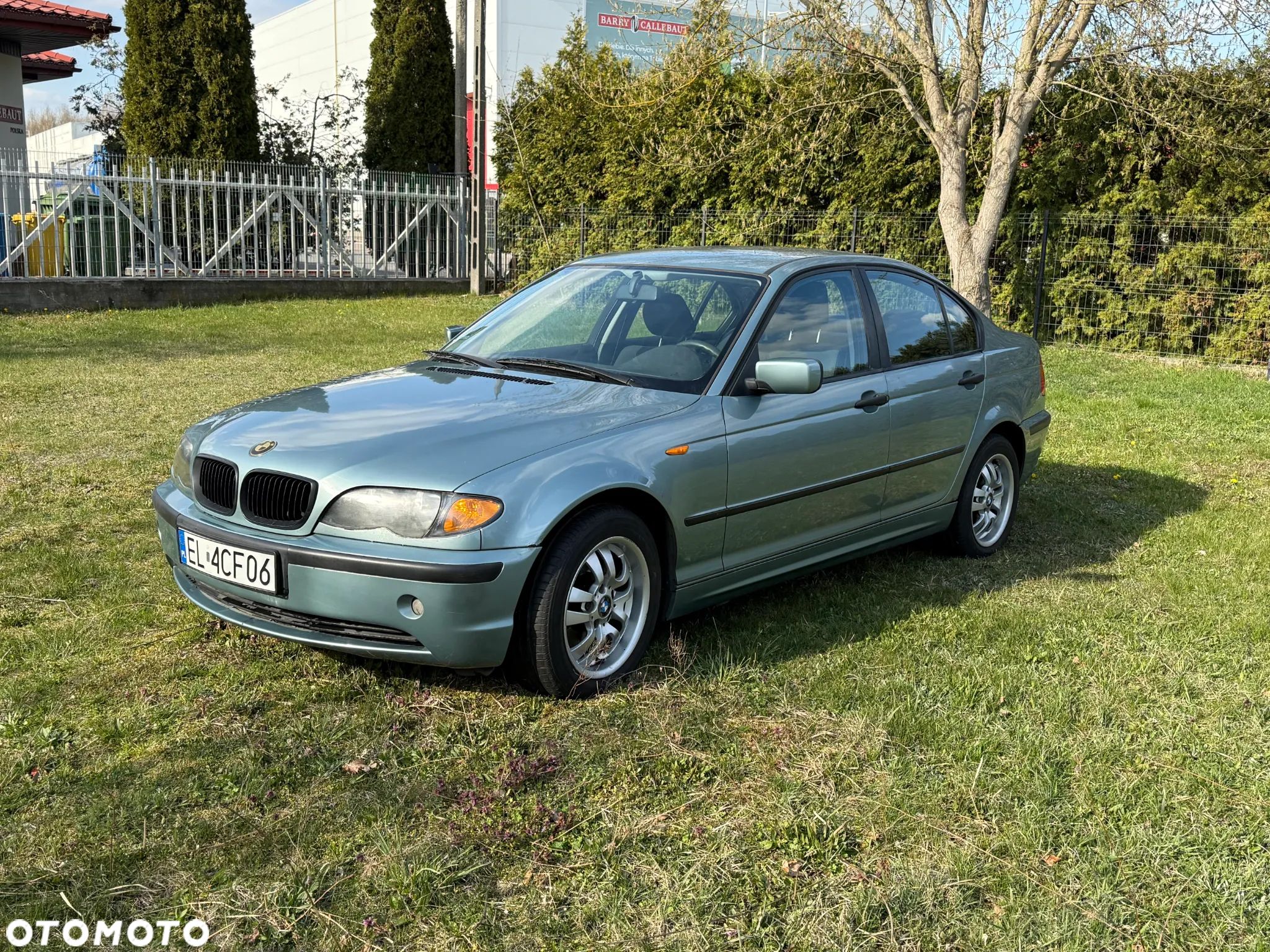 BMW Seria 3 318i - 1