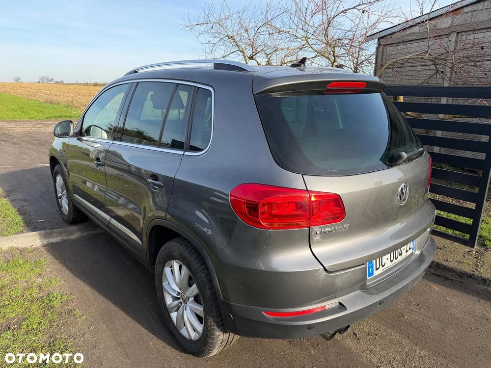 Volkswagen Tiguan - 4