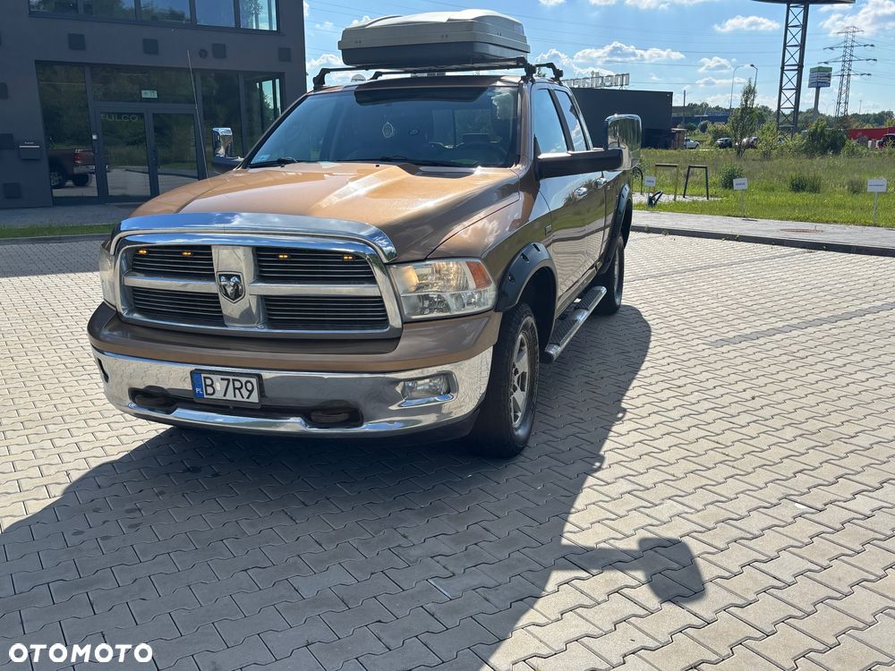 Dodge RAM - 1