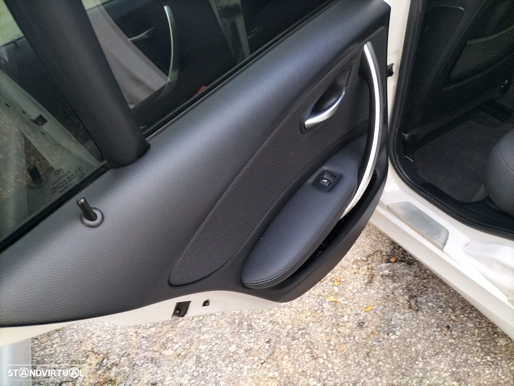 BMW 120 - 15