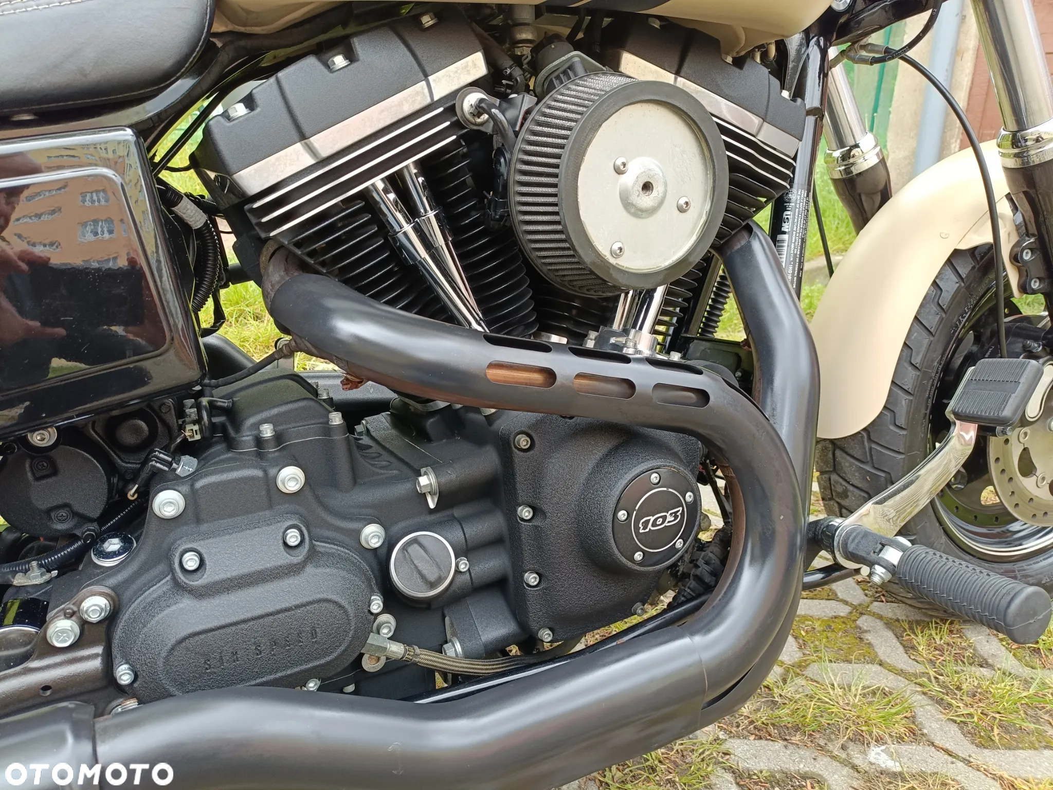 Harley-Davidson Dyna Fat Bob - 13