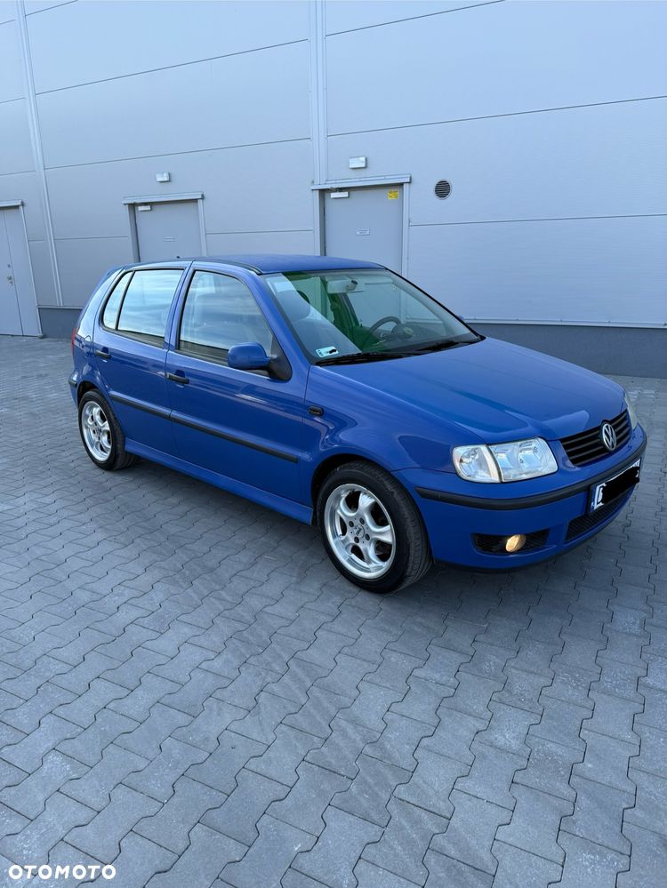 Volkswagen Polo 1.4 16V Trendline - 4