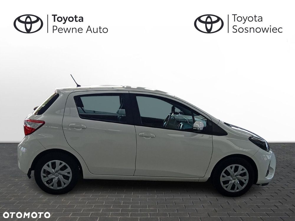 Toyota Yaris - 8