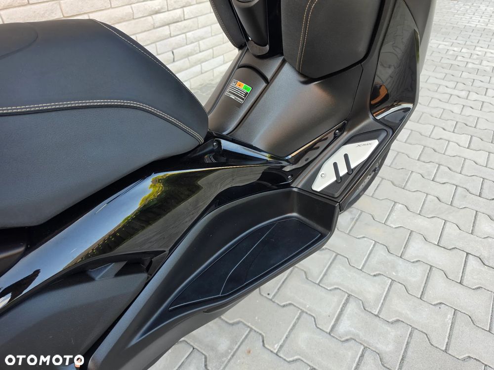 Yamaha X-max - 16