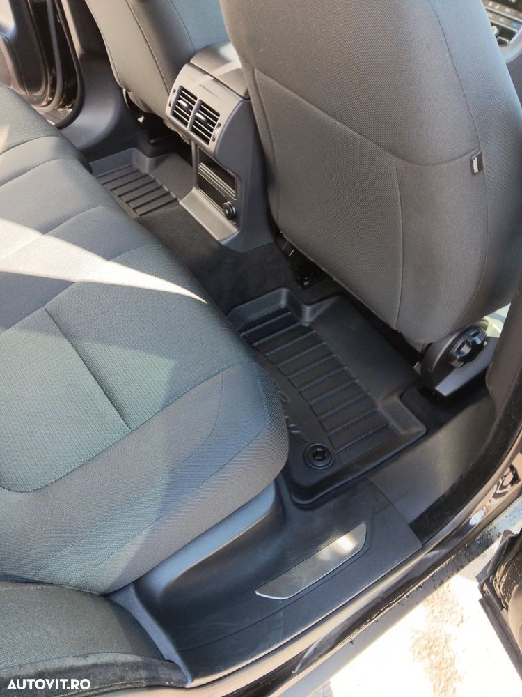 Jaguar F-Pace 20d RWD Pure - 10