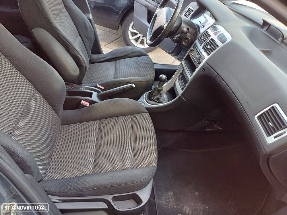 Peugeot 307 1.6 HDi Executive - 7