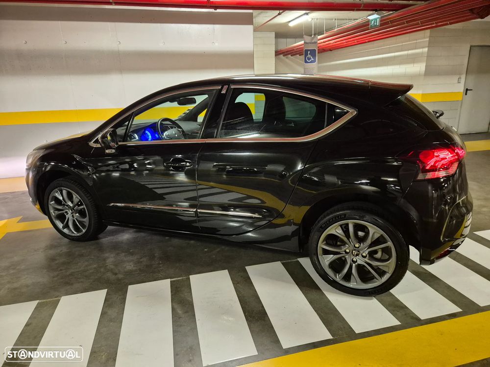 Citroën DS4 1.6 e-HDi So Chic - 16