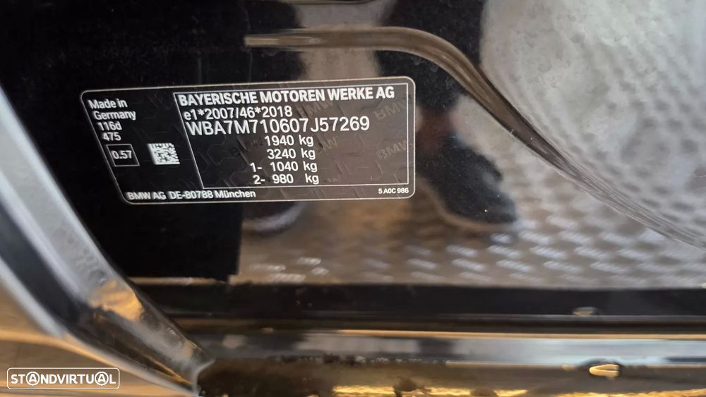 BMW 116 d Pack Desportivo M Auto - 49