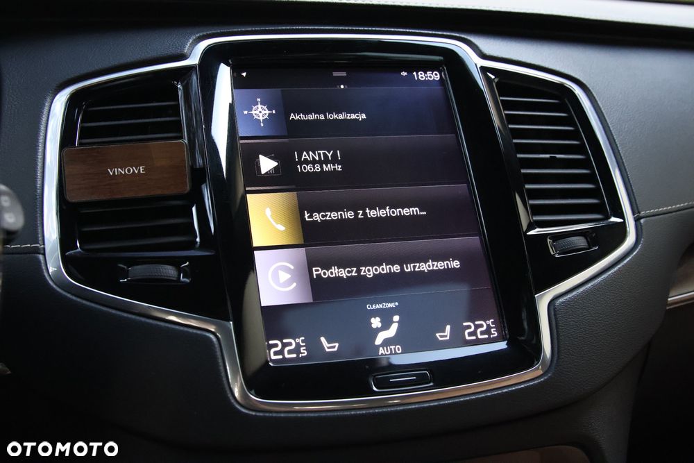 Volvo XC 90 D5 SCR AWD Inscription 7os - 28