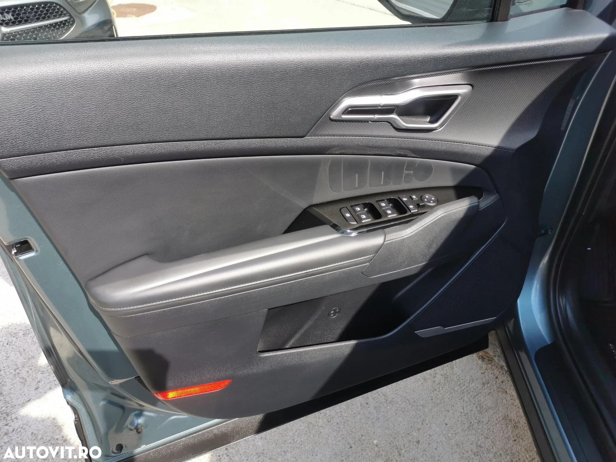 Kia Sportage 1.6T-GDI Hybrid AWD Aut. Spirit - 29