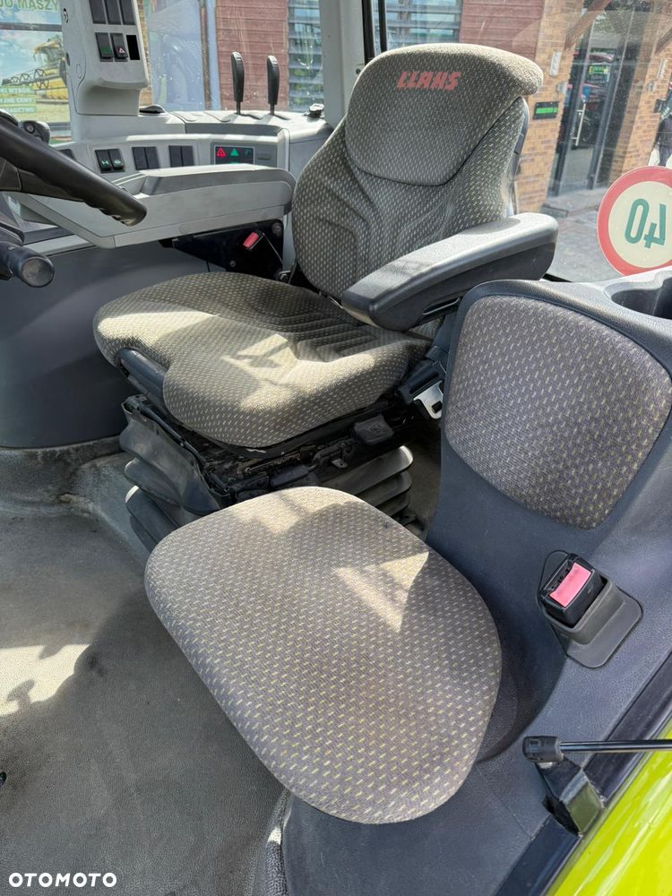 Claas AXION 810 CMATIC  820 CEBIS  JOHN DEERE 7430 - 4