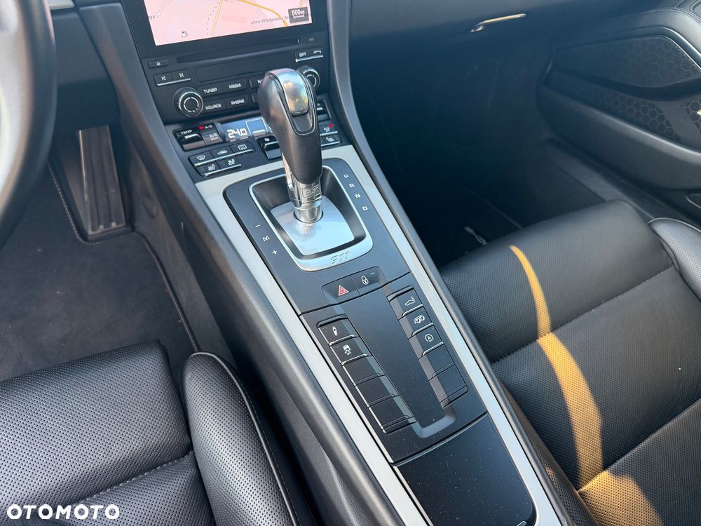 Porsche 911 - 12