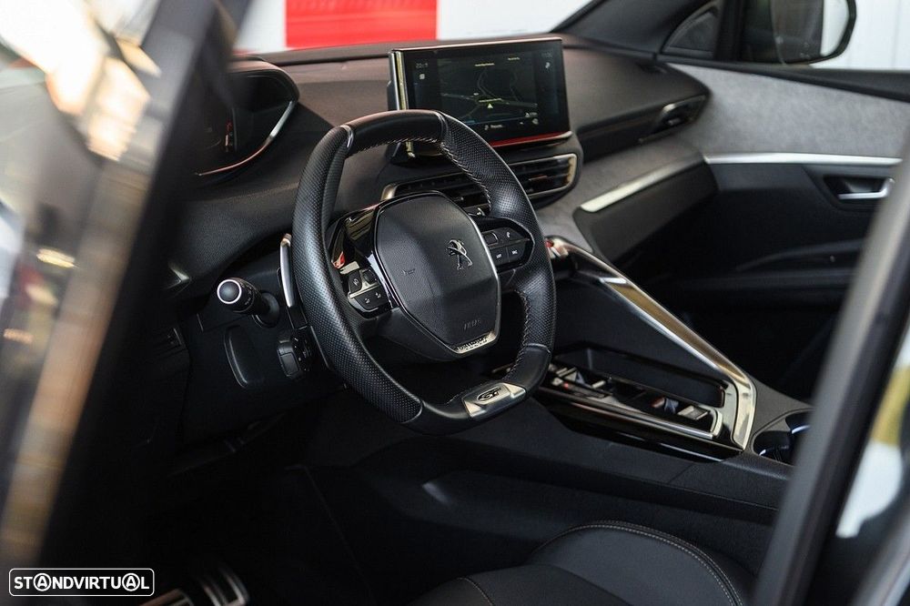Peugeot 5008 1.2 PureTech GT EAT8 - 26