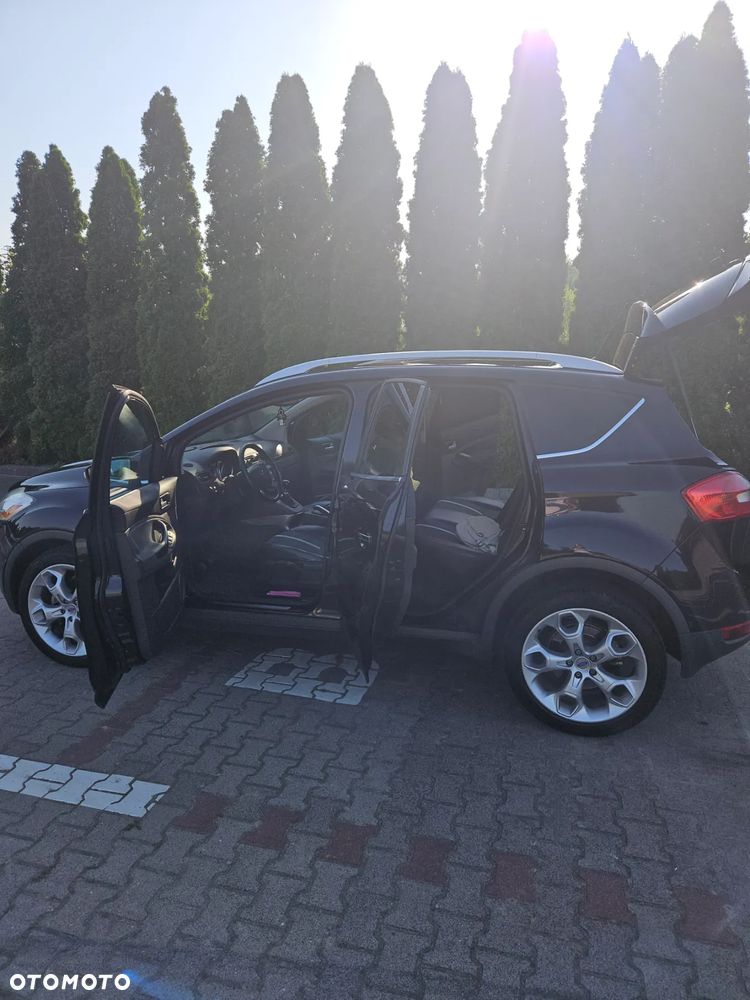 Ford Kuga 2.0 TDCi Titanium - 4