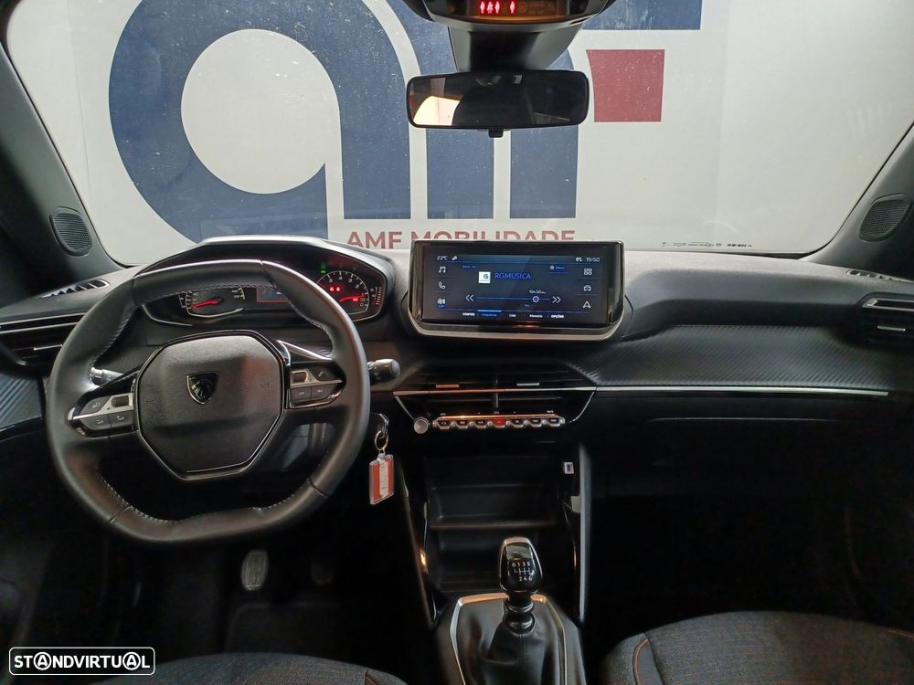 Peugeot 2008 1.2 PureTech Style - 8