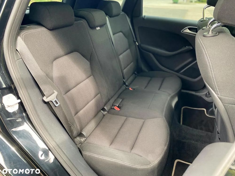 Mercedes-Benz Klasa B 180 CDI - 32