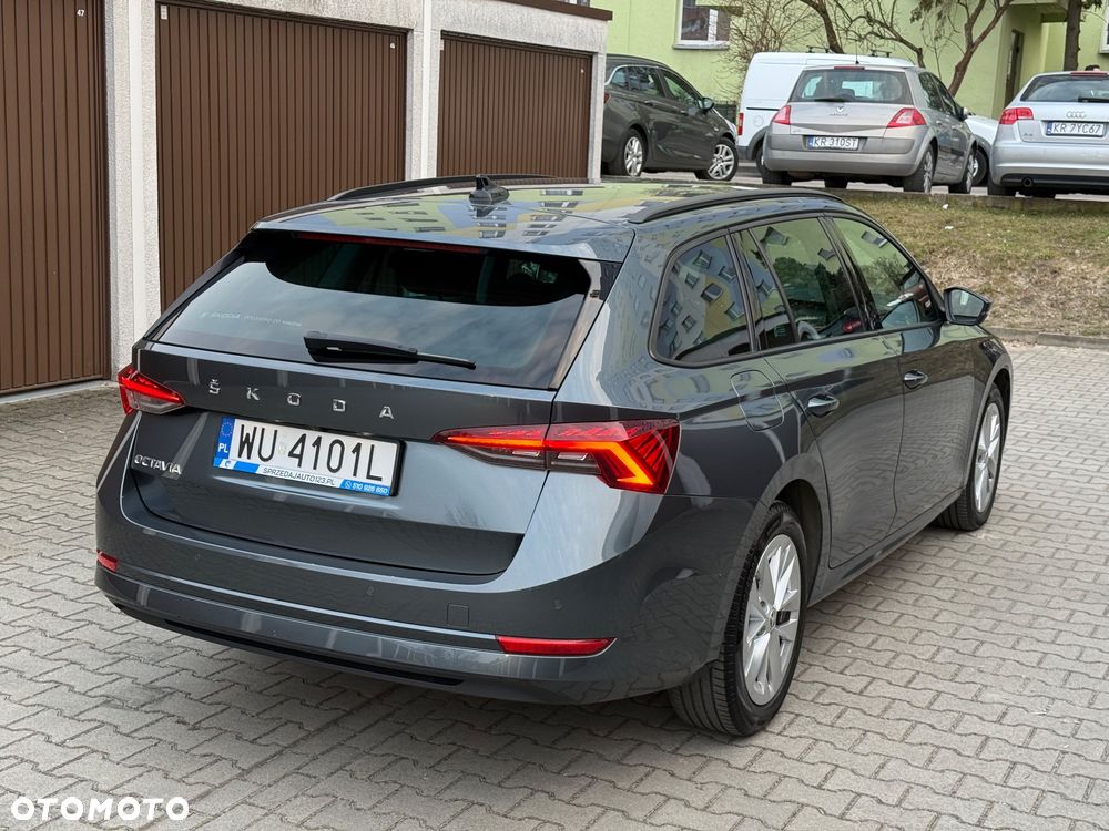 Skoda Octavia 2.0 TDI SCR Ambition DSG - 31