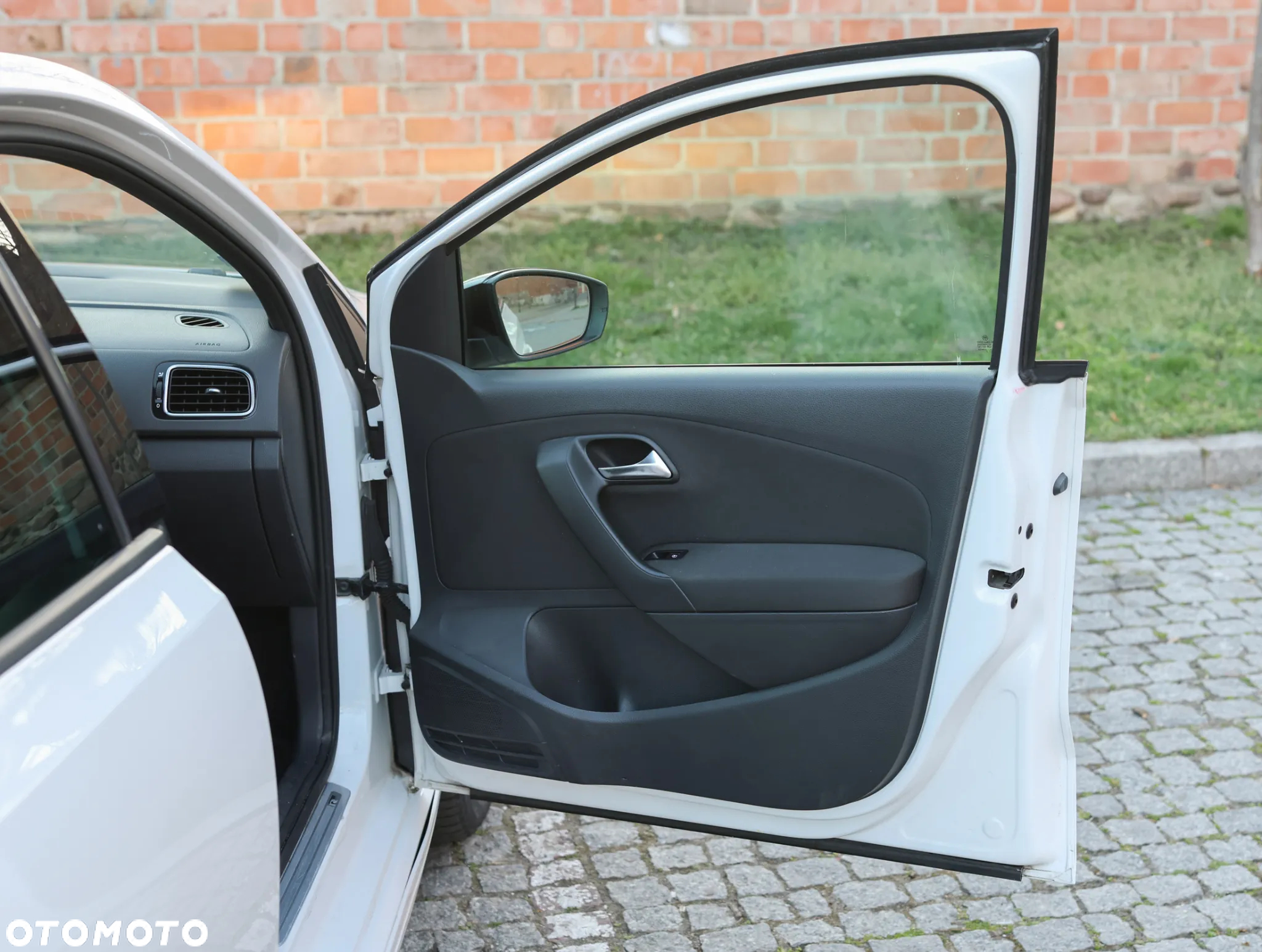 Volkswagen Polo - 27