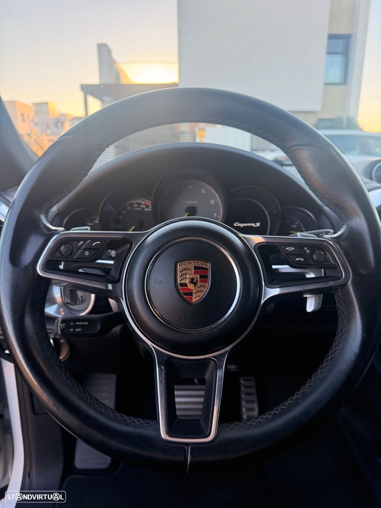 Porsche Cayenne - 14