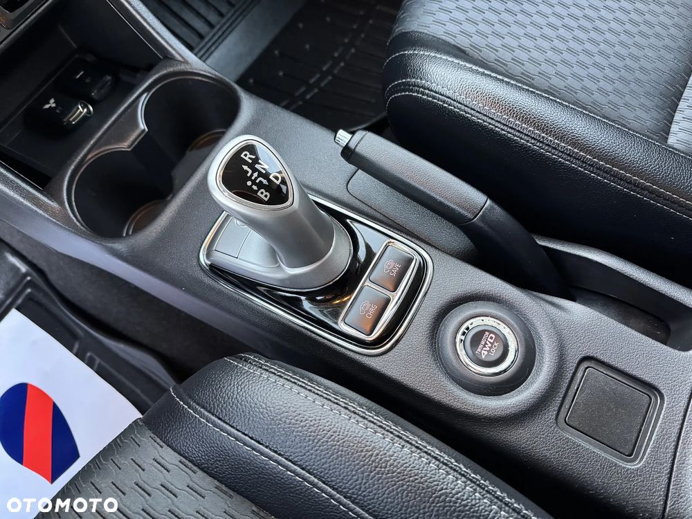 Mitsubishi Outlander 2.0 4WD Top - 40