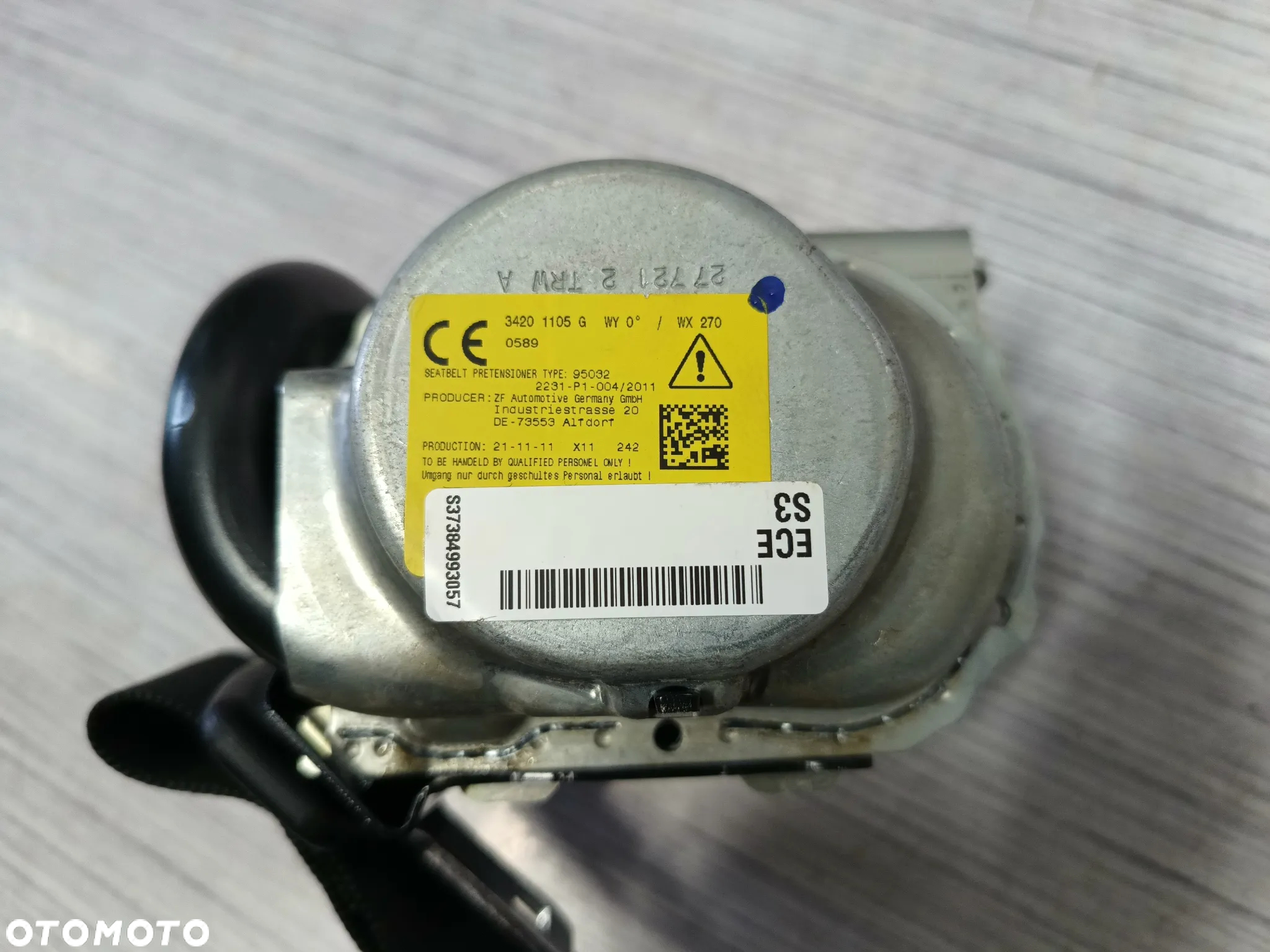 MINI Countryman F60 Pas bezpieczeństwa tył 7384993 / 7384994 - 7