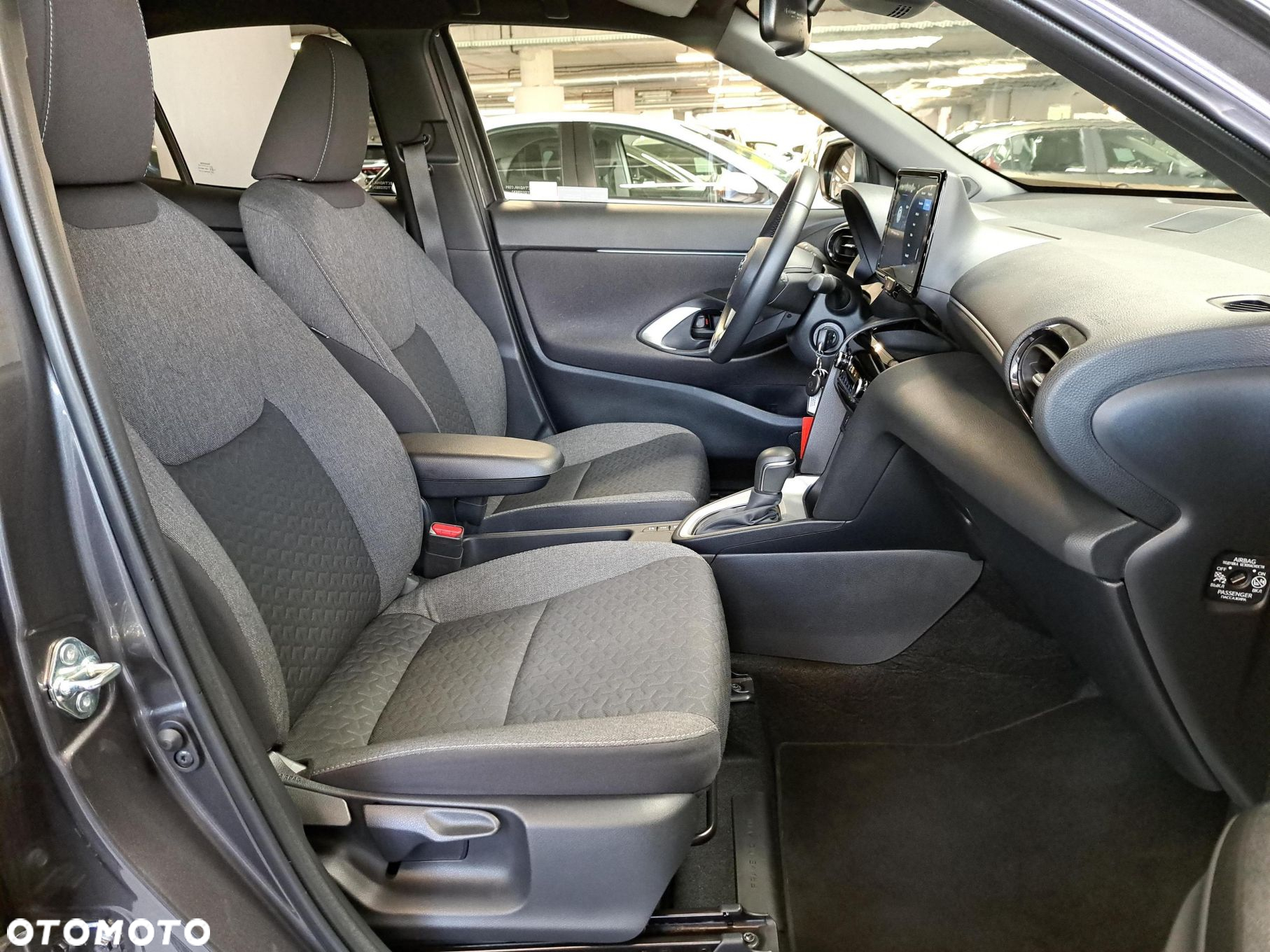Toyota Yaris Cross - 14