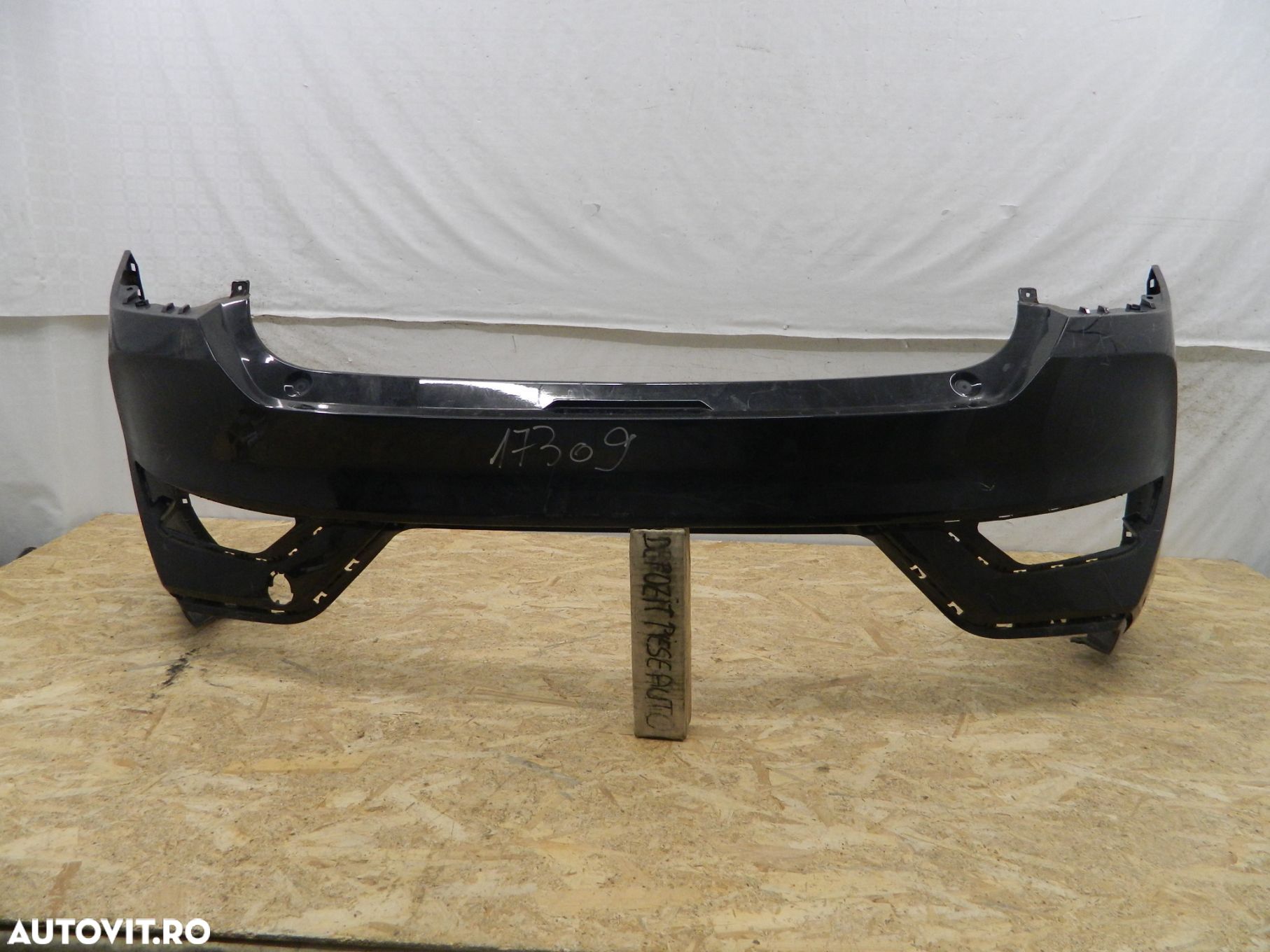Bara spate Hyundai i30 Fastback, 2017, 2018, 2019, 2020, 2021, 86611G4AA0. - 1