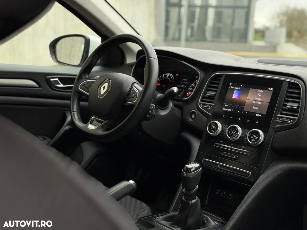 Renault Megane TCe GPF Zen - 18