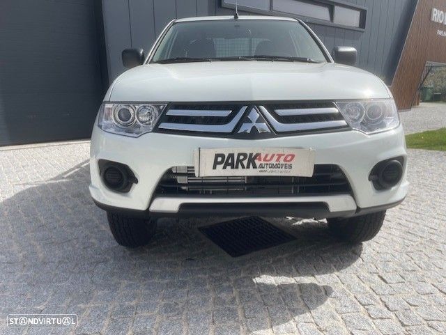 Mitsubishi L200 - 2