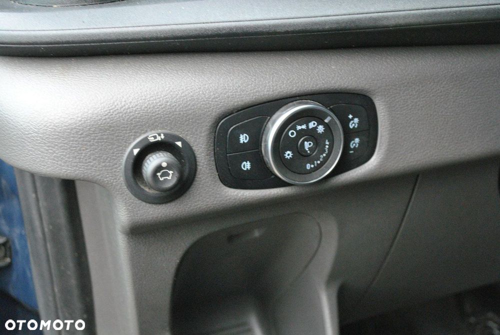 Ford Transit - 16