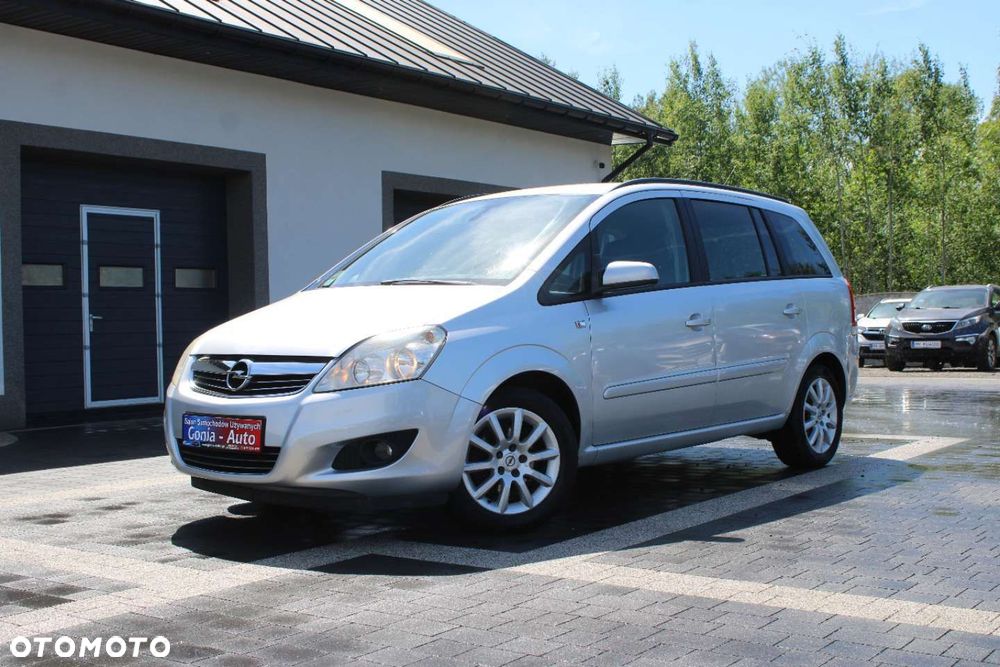 Opel Zafira - 2