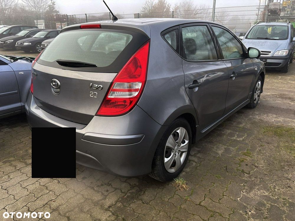 Hyundai i30 1.4 Comfort EU5 - 3
