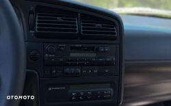 Volkswagen Passat - 14