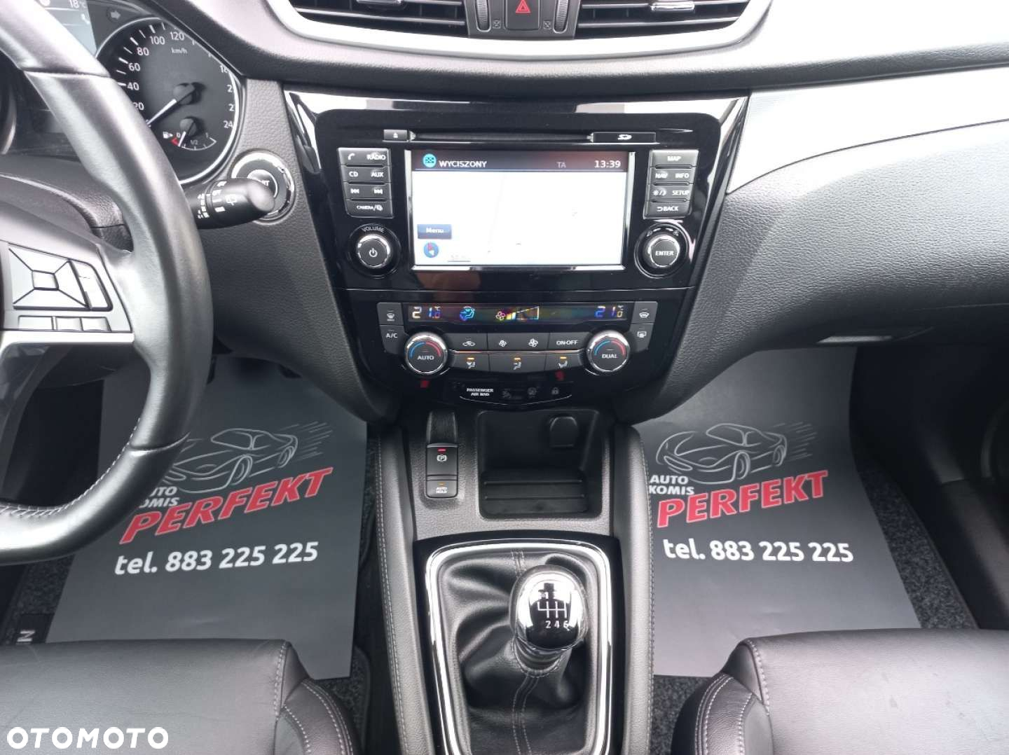 Nissan Qashqai - 25