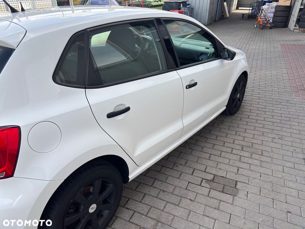 Volkswagen Polo - 8