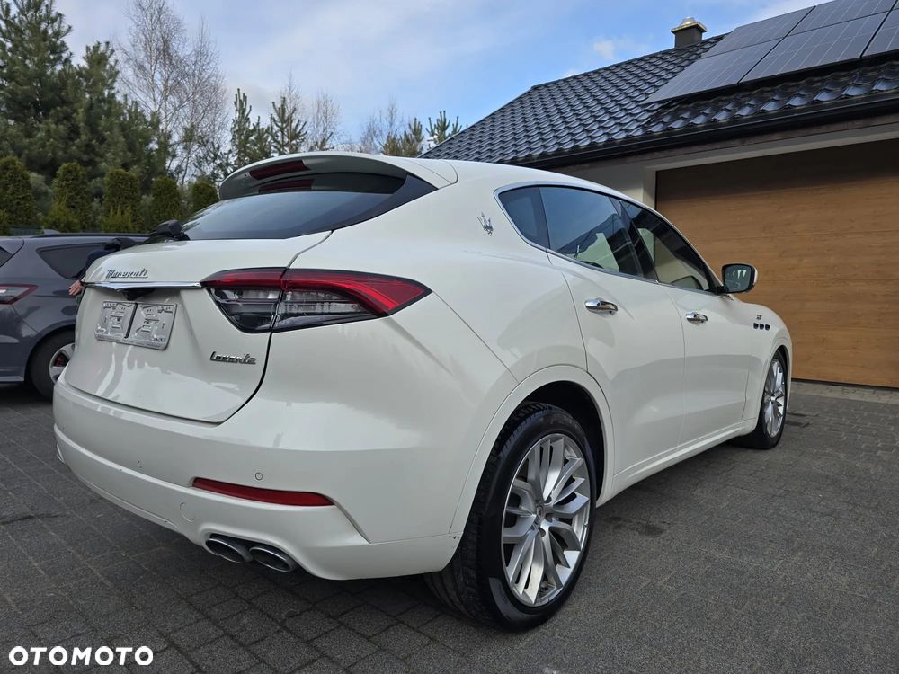 Maserati Levante 2021 photo 5