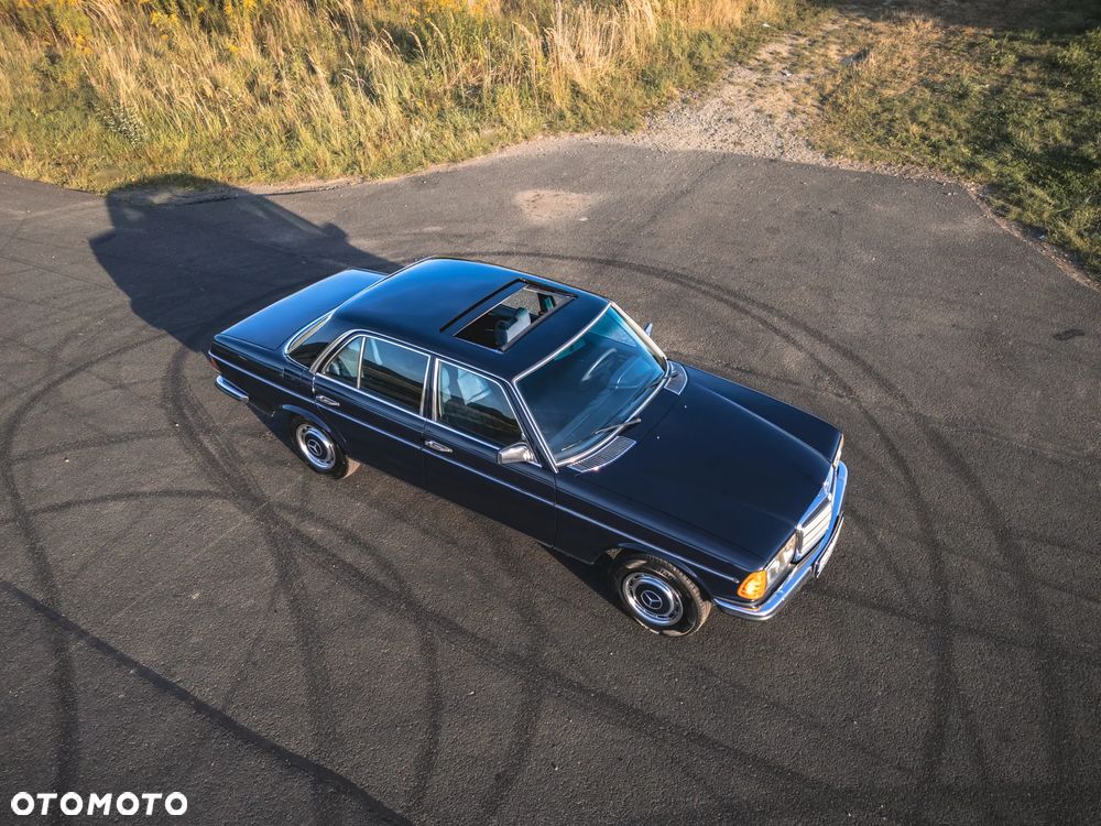 Mercedes-Benz W123 - 6