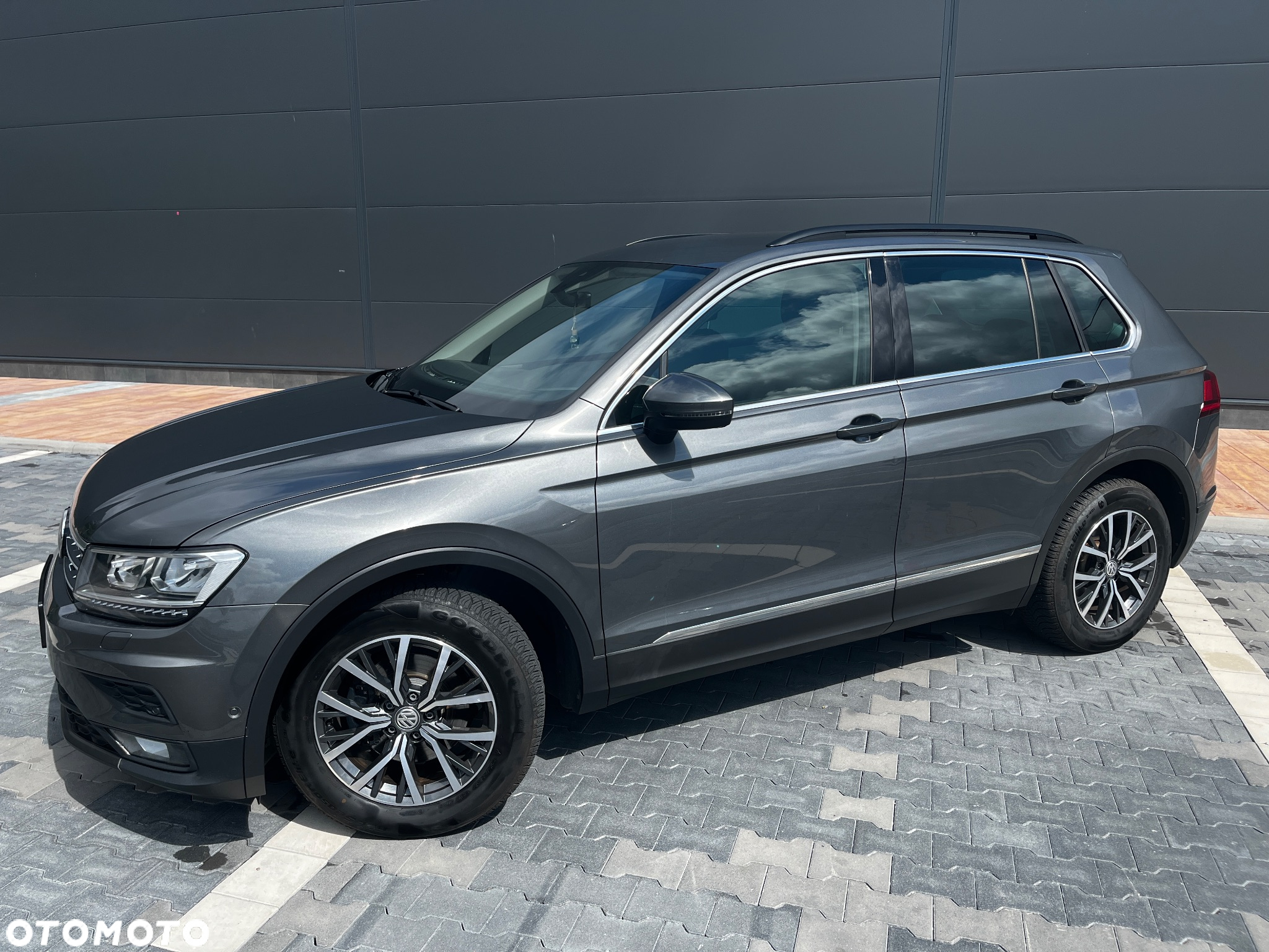 Volkswagen Tiguan 1.5 TSI OPF URBAN SPORT - 3