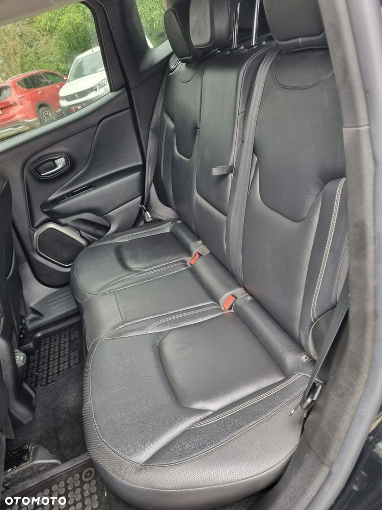 Jeep Renegade - 13