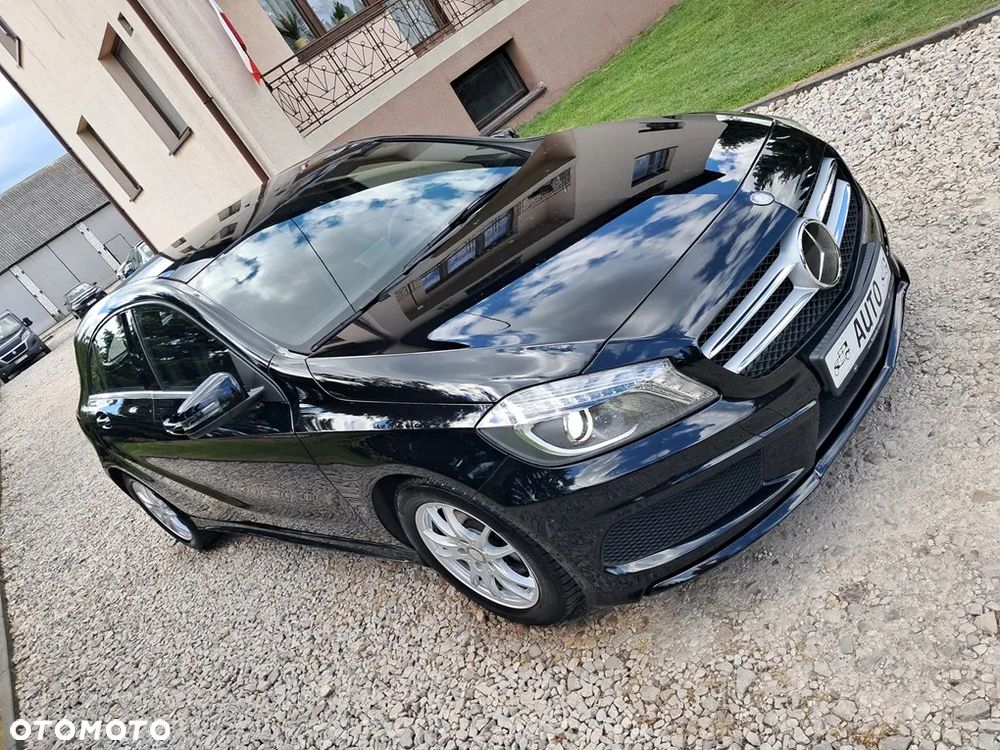 Mercedes-Benz Klasa A 180 (BlueEFFICIENCY) AMG Sport - 1