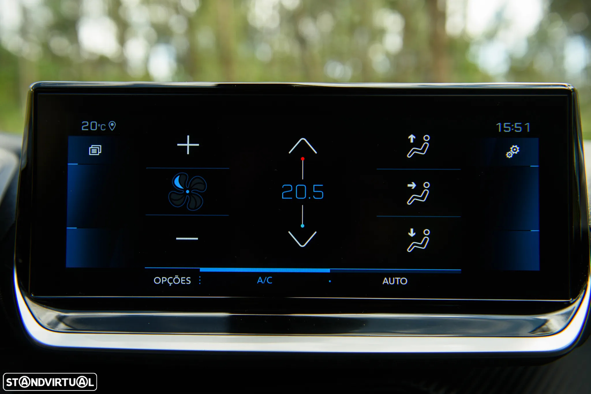 Peugeot 2008 1.5 BlueHDi Allure Pack - 21