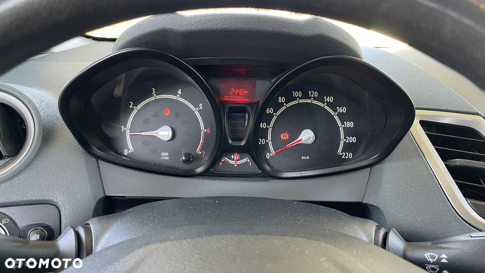 Ford Fiesta 1.25 Ambiente - 10