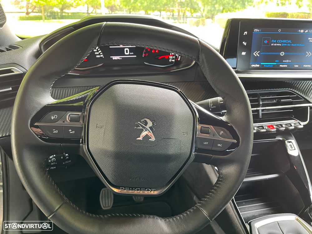 Peugeot 2008 1.2 PureTech Active Pack - 11